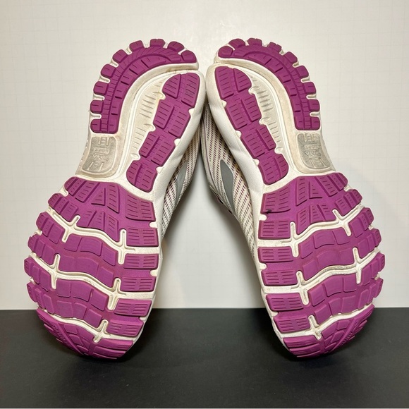 Womens BROOKS Ghost 12 Purple Running Shoes / Size 9 - Picture 9 of 9